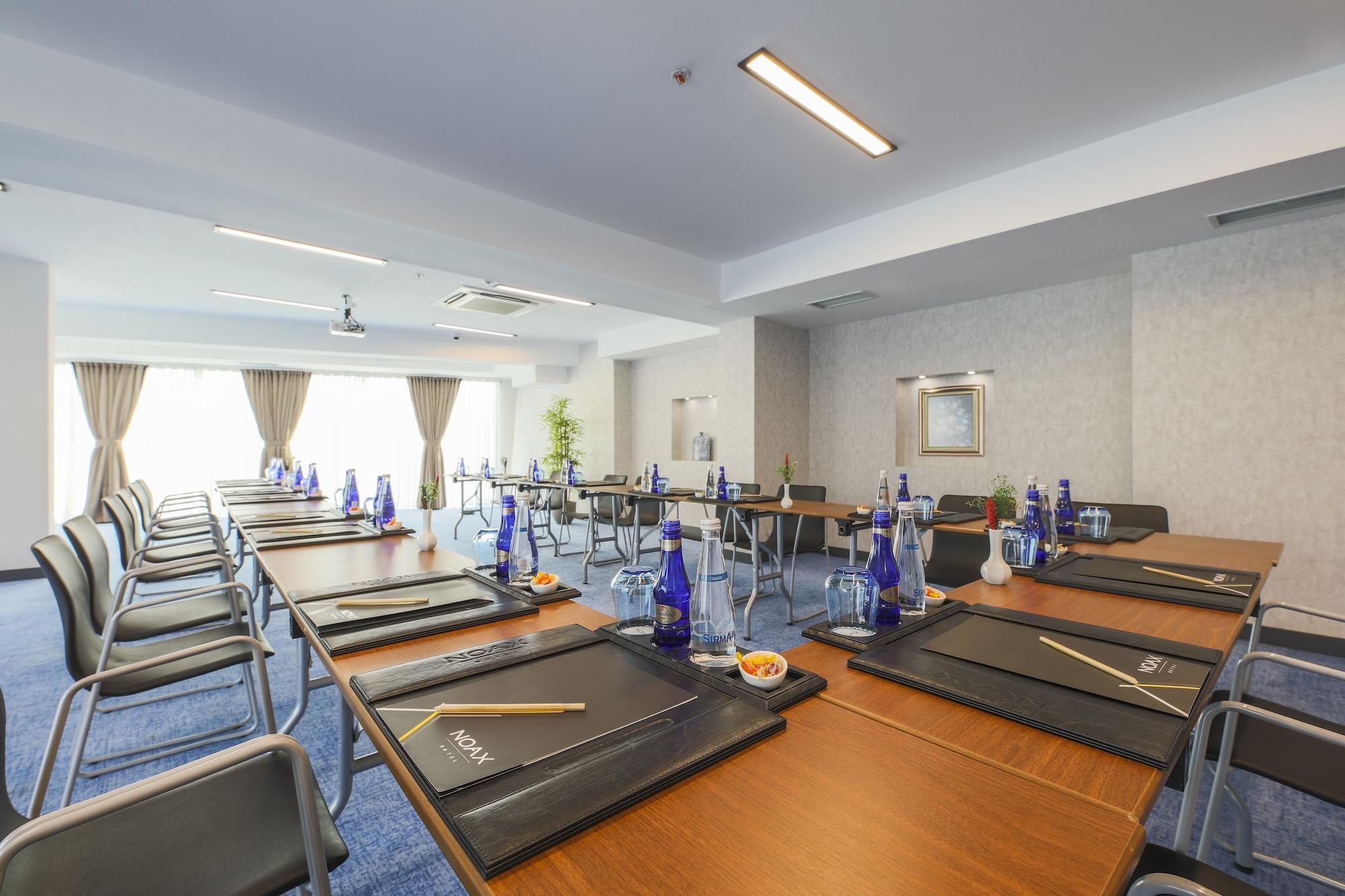 Noax Hotel เมร์ซีน ภายนอก รูปภาพ