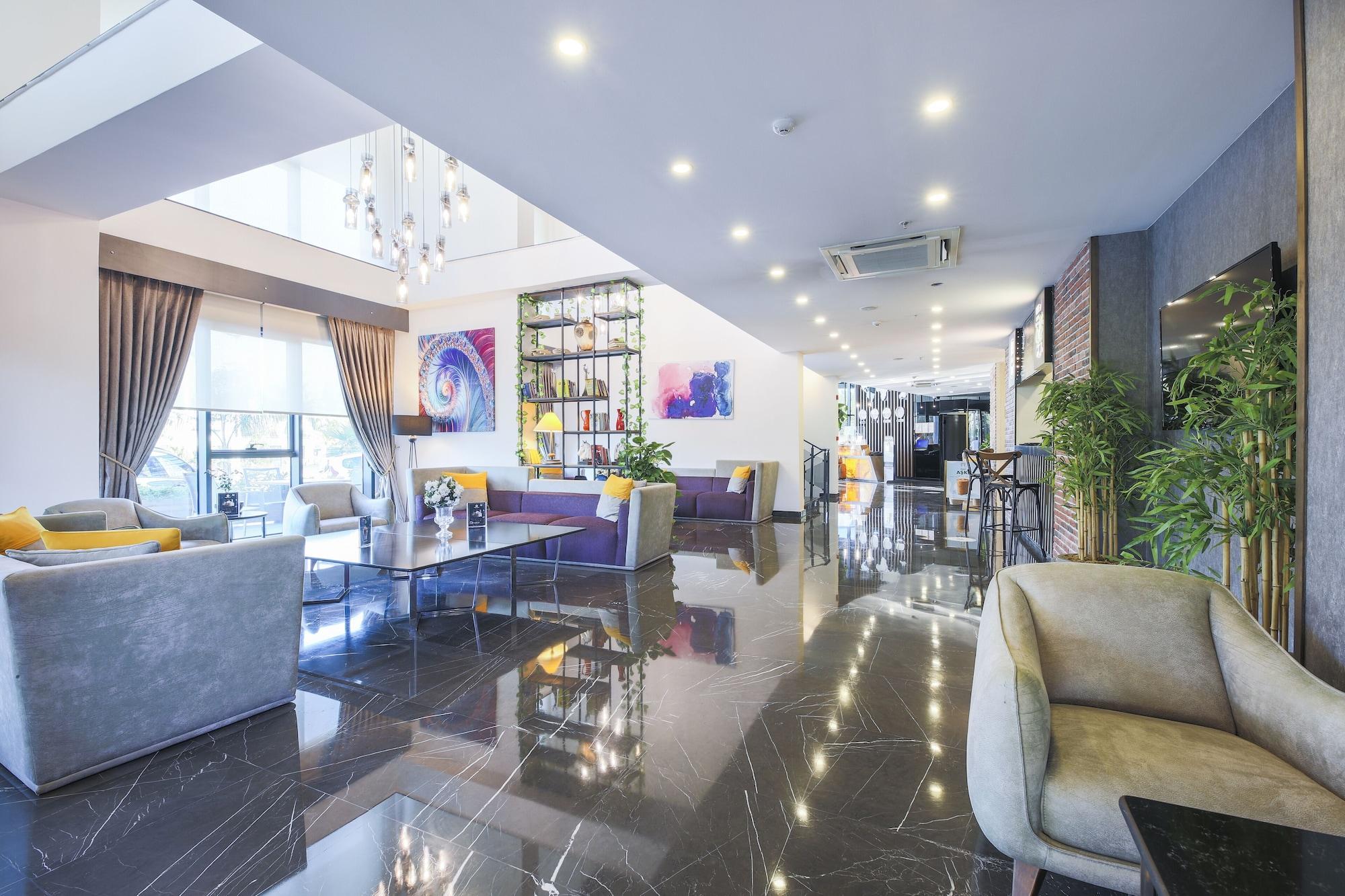 Noax Hotel เมร์ซีน ภายนอก รูปภาพ
