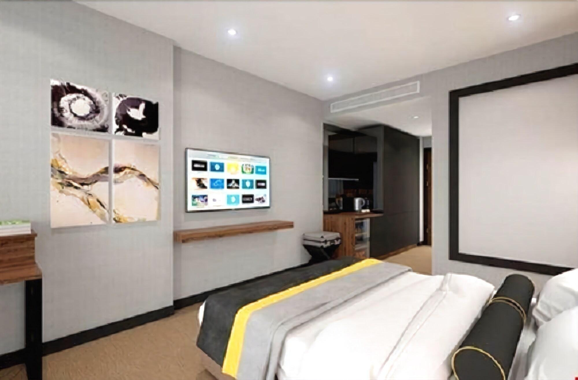 Noax Hotel เมร์ซีน ภายนอก รูปภาพ